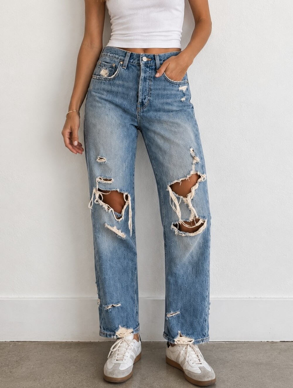 Veronica Beard Distressed High Rise Straight Leg Jeans Size 28
